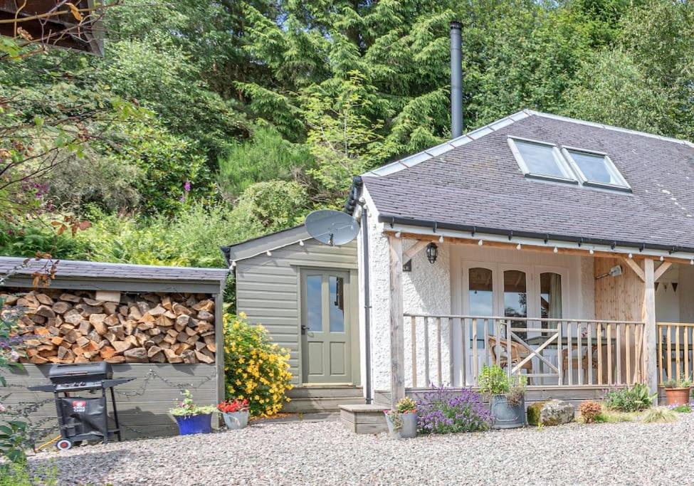 The Stable - Cottage With A Spectacular Lake View Port Of Menteith ภายนอก รูปภาพ