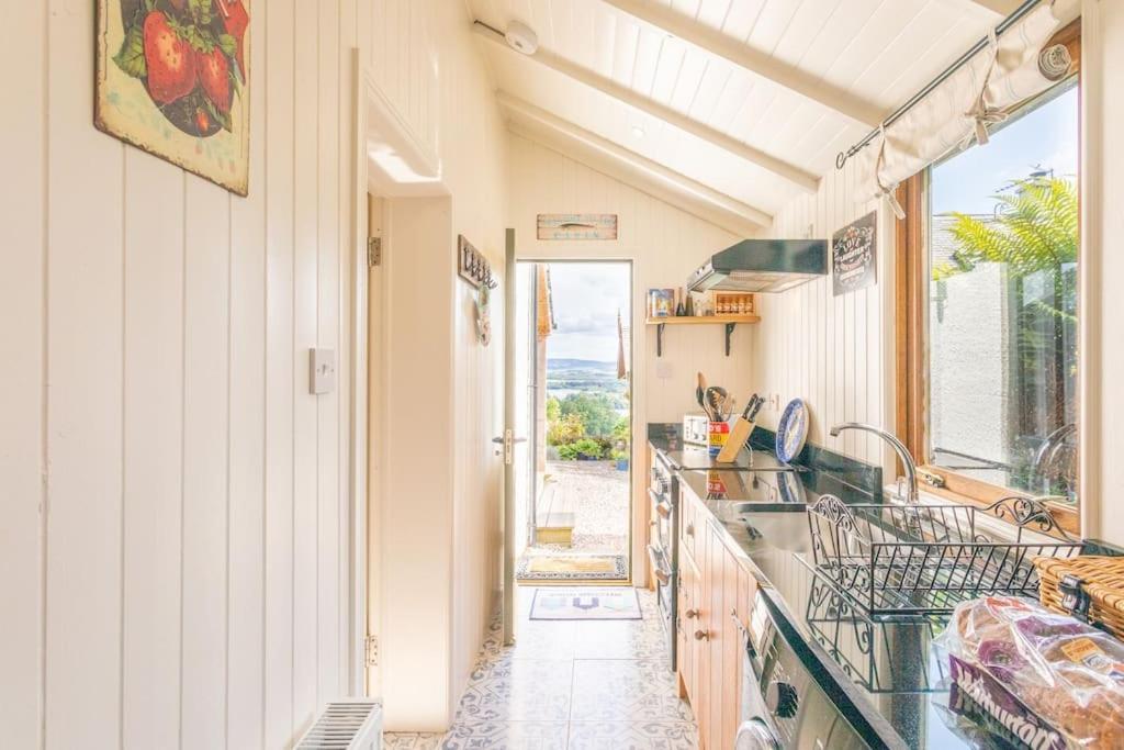 The Stable - Cottage With A Spectacular Lake View Port Of Menteith ภายนอก รูปภาพ